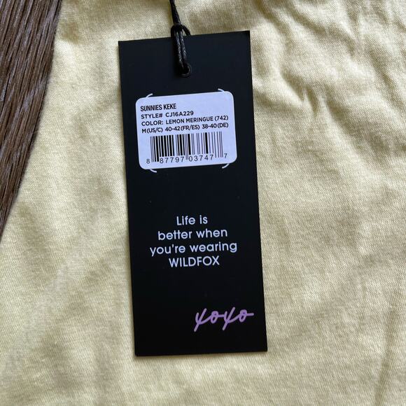 Wildfox Sunnies KeKe Short Sleeve Graphic Tee Medium NEW - Picture 11 of 11